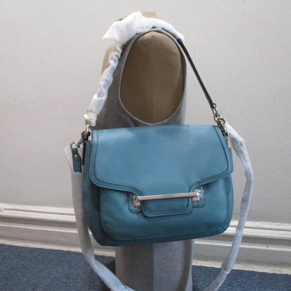 NWT Coach Leather Shoulder/Crossbody Purse - Picture 1 of 8